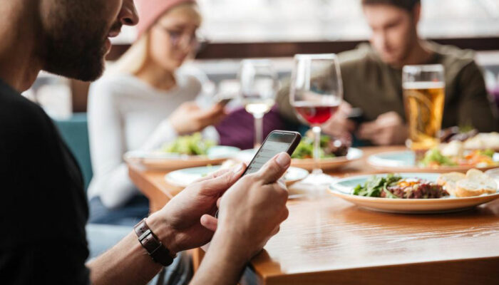 Here’s how to find unlocked phones