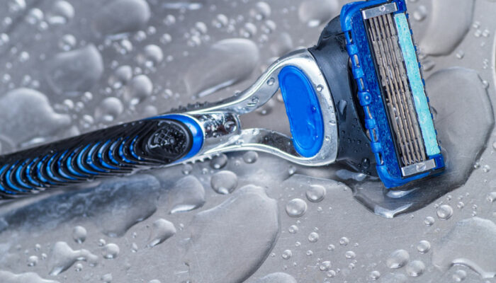 Here’s how you should select the best razors for shaving
