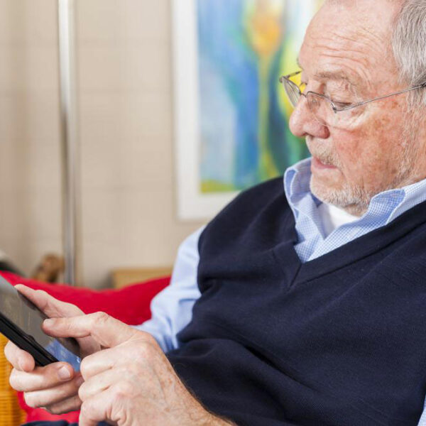 Best no contract cell phone plans for seniors