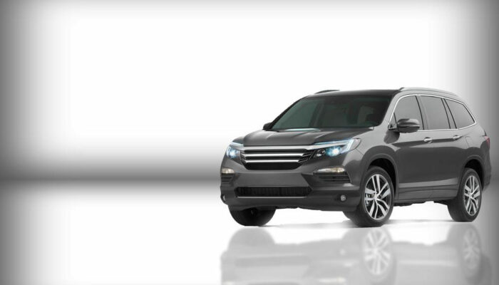 Here’s what you need to know about the 2016 Toyota Highlander