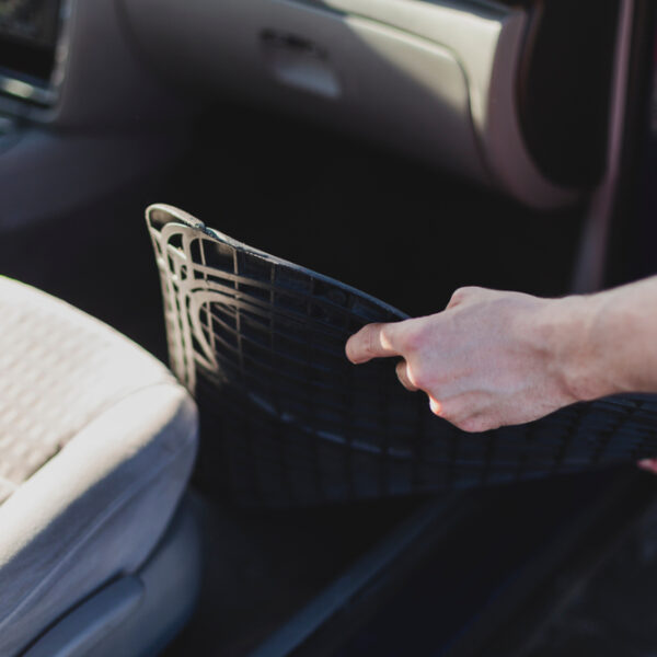 Here’s What You Need To Know Before Buying Floor Mats For Your Car