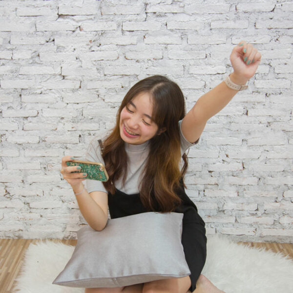 Reasons to install a tracker to trace mobile location